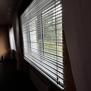 2d475306-7b77-402a-8a8c-7a19ca8bc4e1