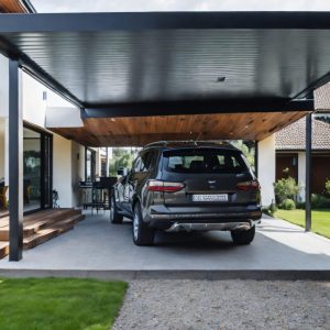 modern-steel-carport-family-home-modern-house-back (1)